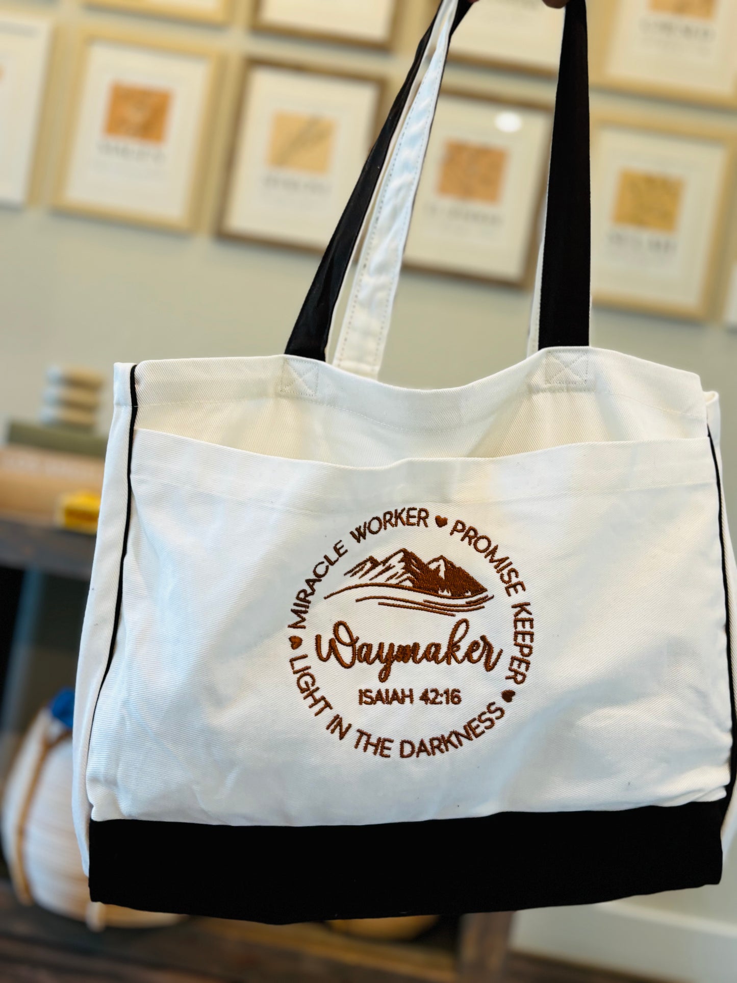 WAYMAKER TOTE BAG