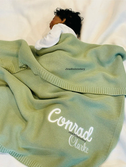 Personalized 3D Embroidered Knit Blanket